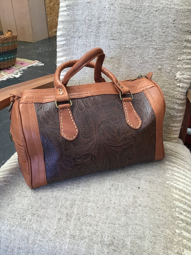 Leather Holdall bag LB01E