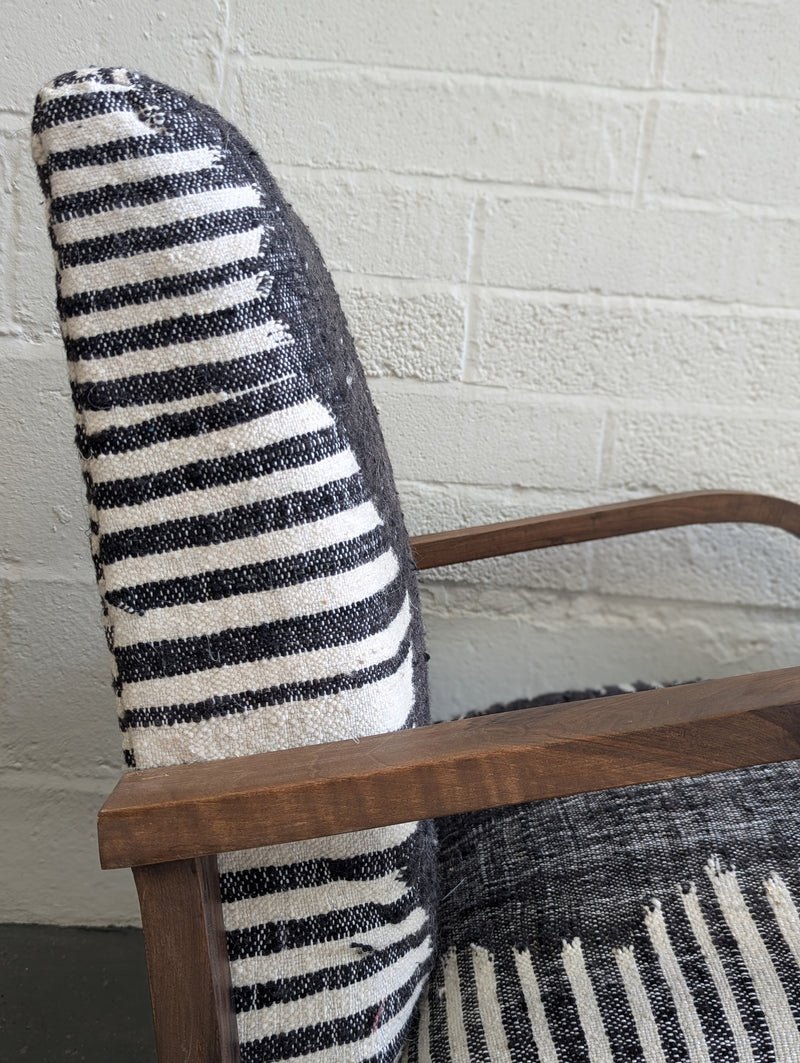 'Kiya' Chair FUCH001