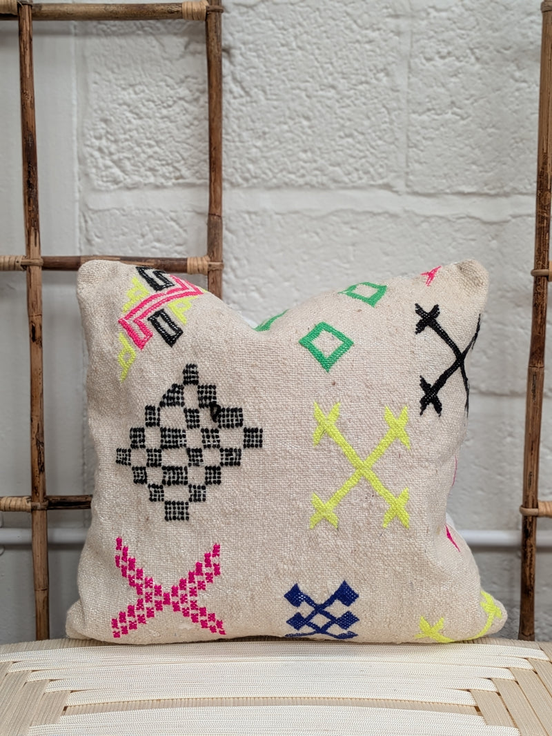 Rug Fragment Cushion CUR021