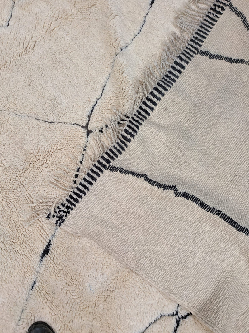 Contemporary Beni Ourain Rug - RU-BO-041