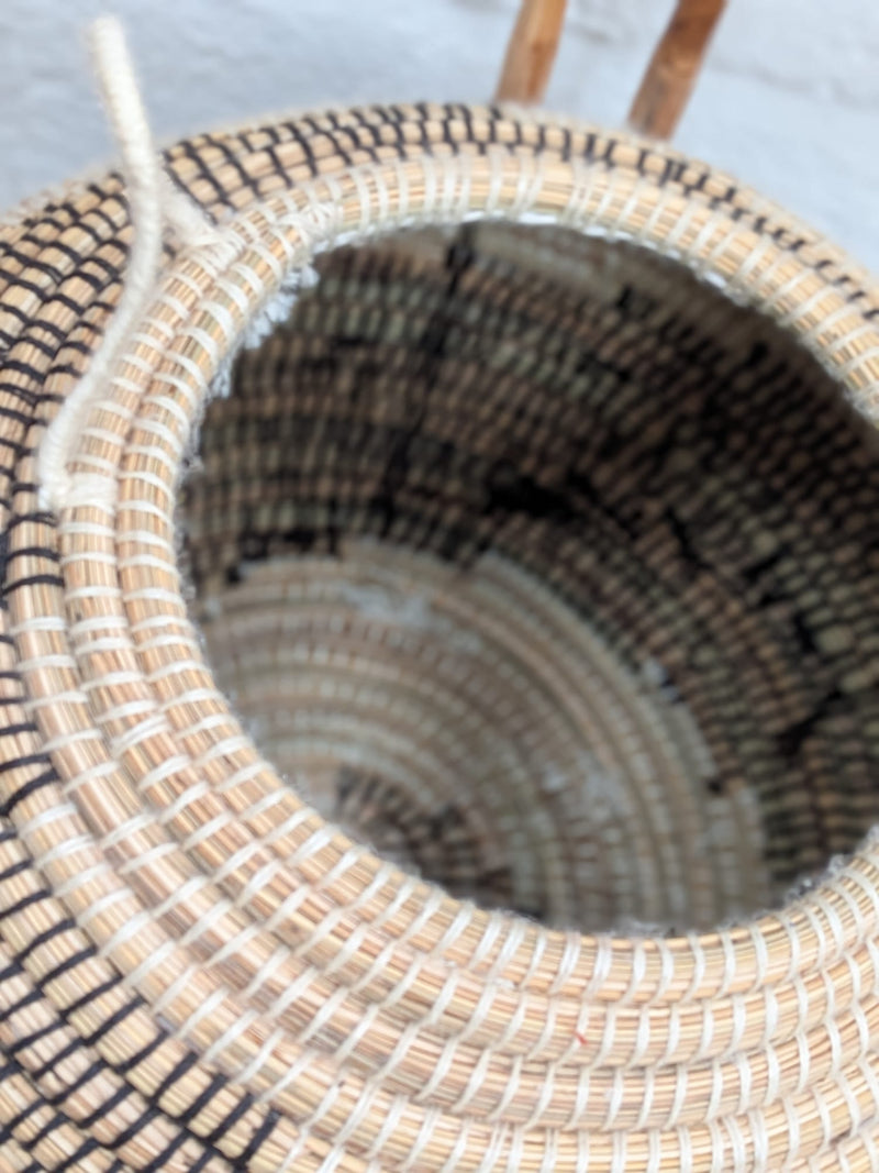 Hand Woven 'Amine' Basket HWBK016