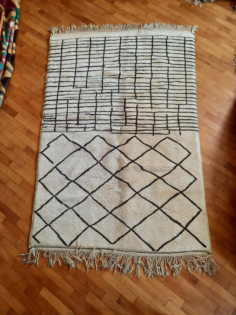 "Walnut Shells & Cream" Antique Beni Ourain Rug RUBO003