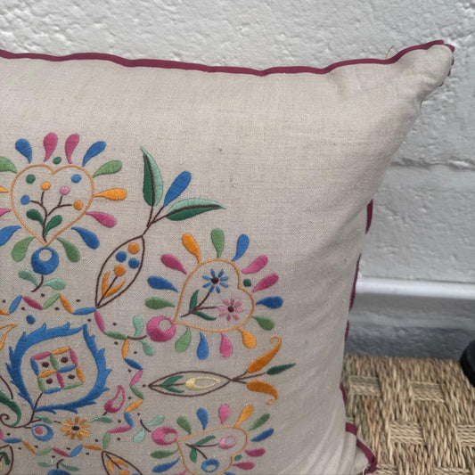 Embroidered Cushion CUE004