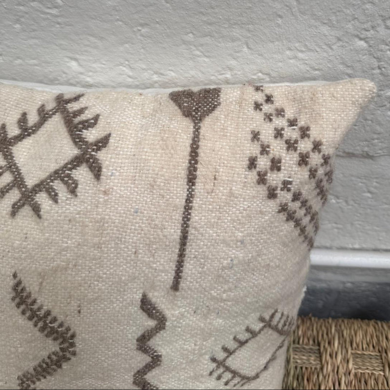 Rug Fragment Cushion CUR046