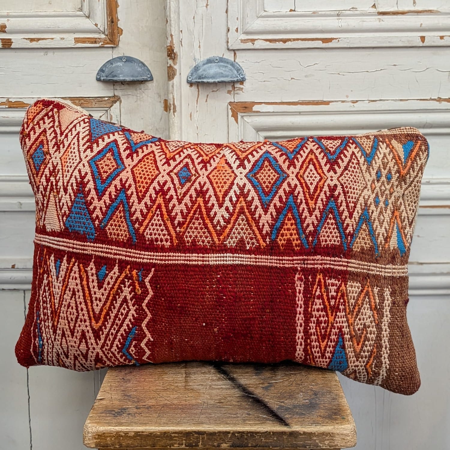 Rug Fragment Cushion CUR070