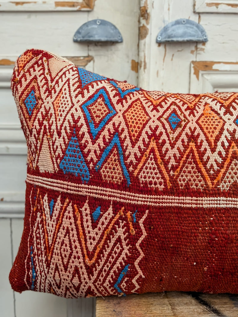 Rug Fragment Cushion CUR070