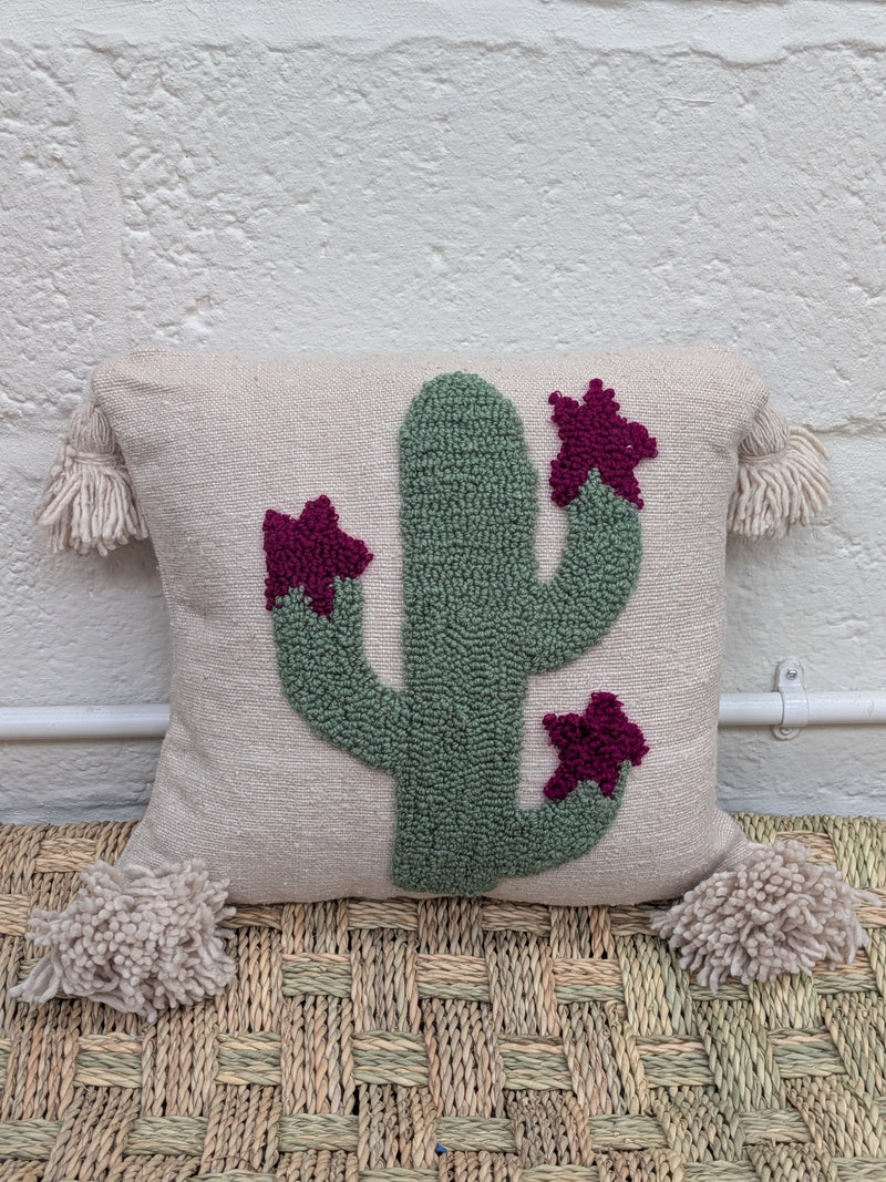 Hand Tufted Cushion CUE005