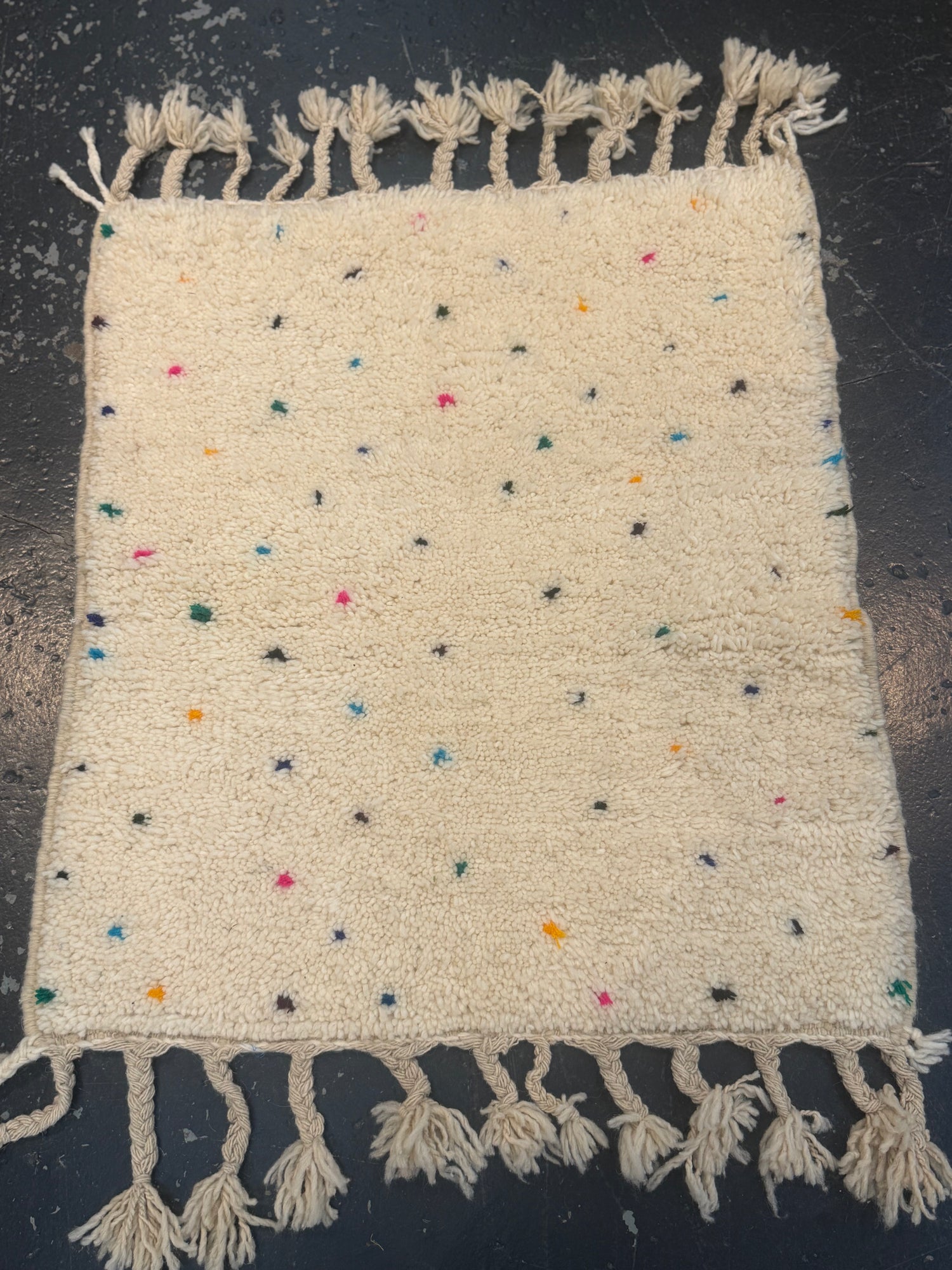 FUS01 - Dotty Rainbow Rug