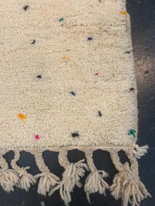 FUS01 - Dotty Rainbow Rug