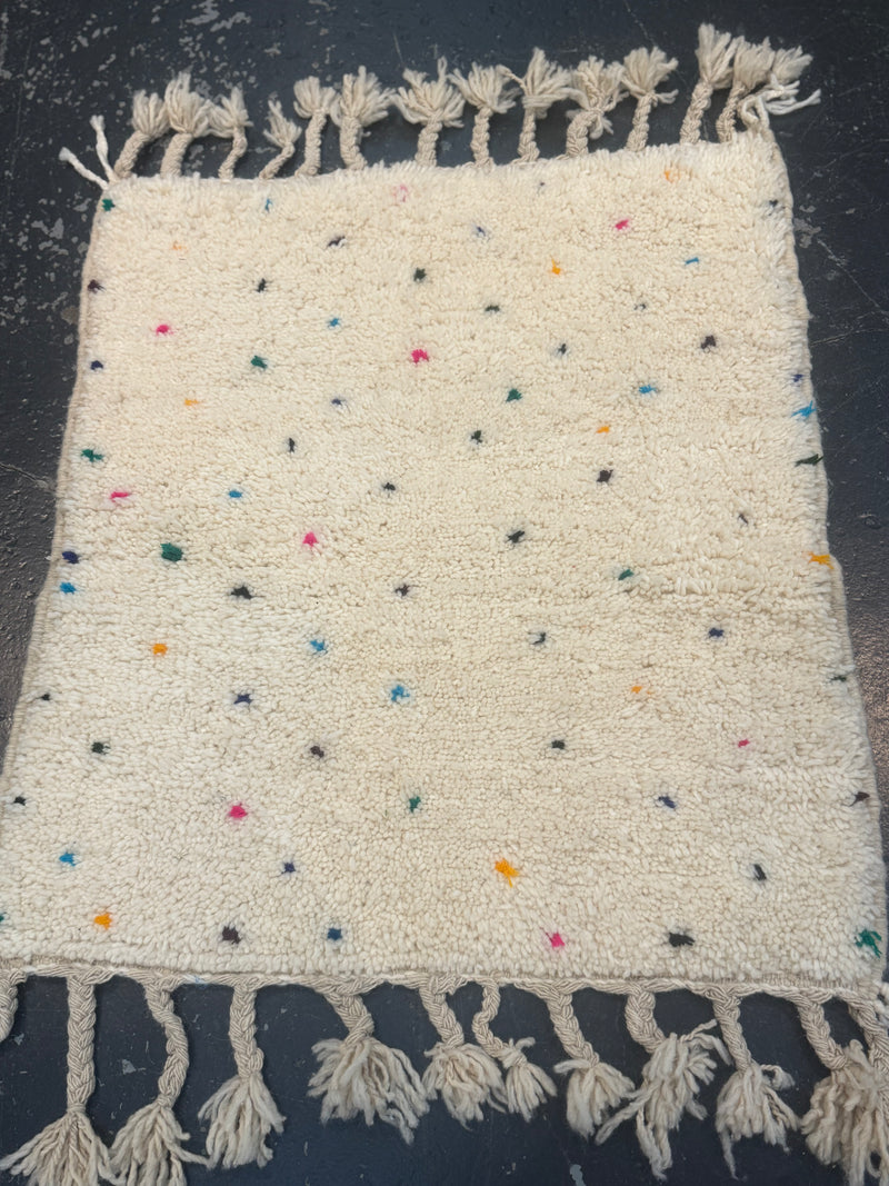 FUS01 - Dotty Rainbow Rug