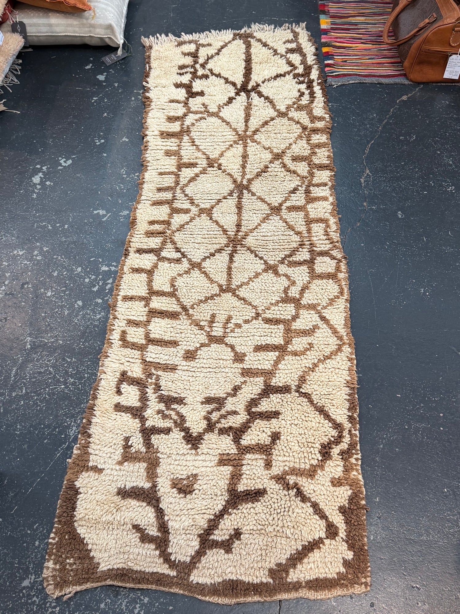 RUAZ073 - 'Sukoon' Vintage Azilal runner