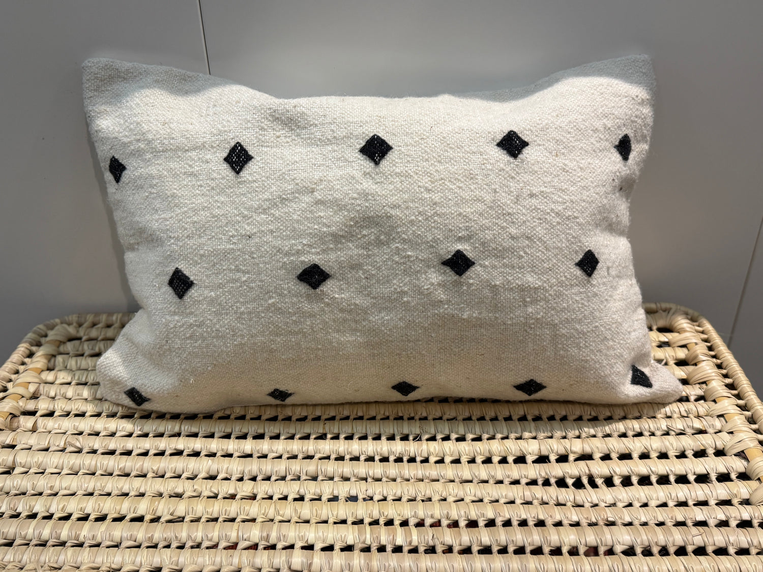 Rug Fragment Cushion CUR019
