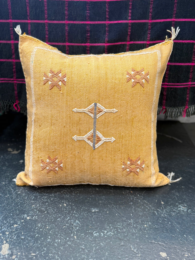 Moroccan Cactus Silk Cushion CUCS090