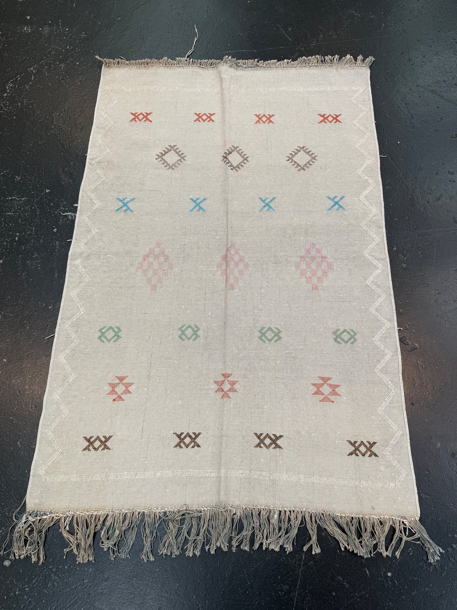Natural Cactus Silk Rug RUCS010