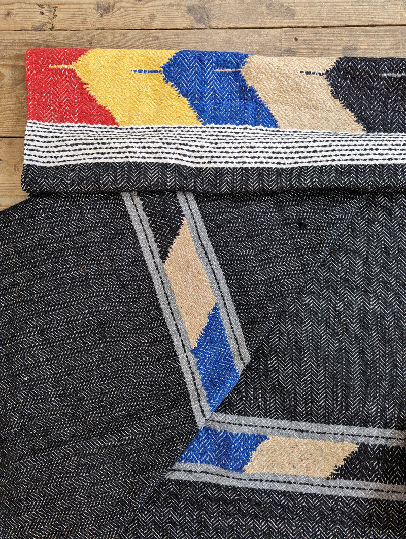 Charcoal ‘Mountain Tribe’ Blanket BLMT002