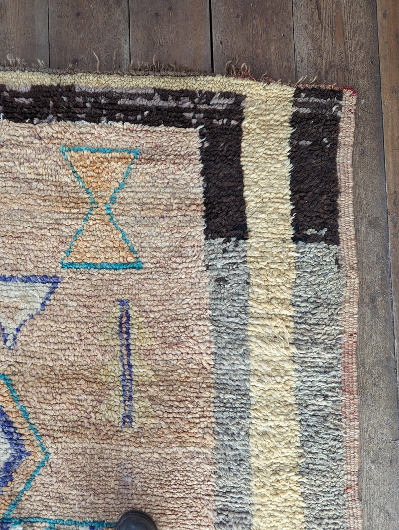 Full of Diamonds' - Antique Boujaad Rug RUBJ002