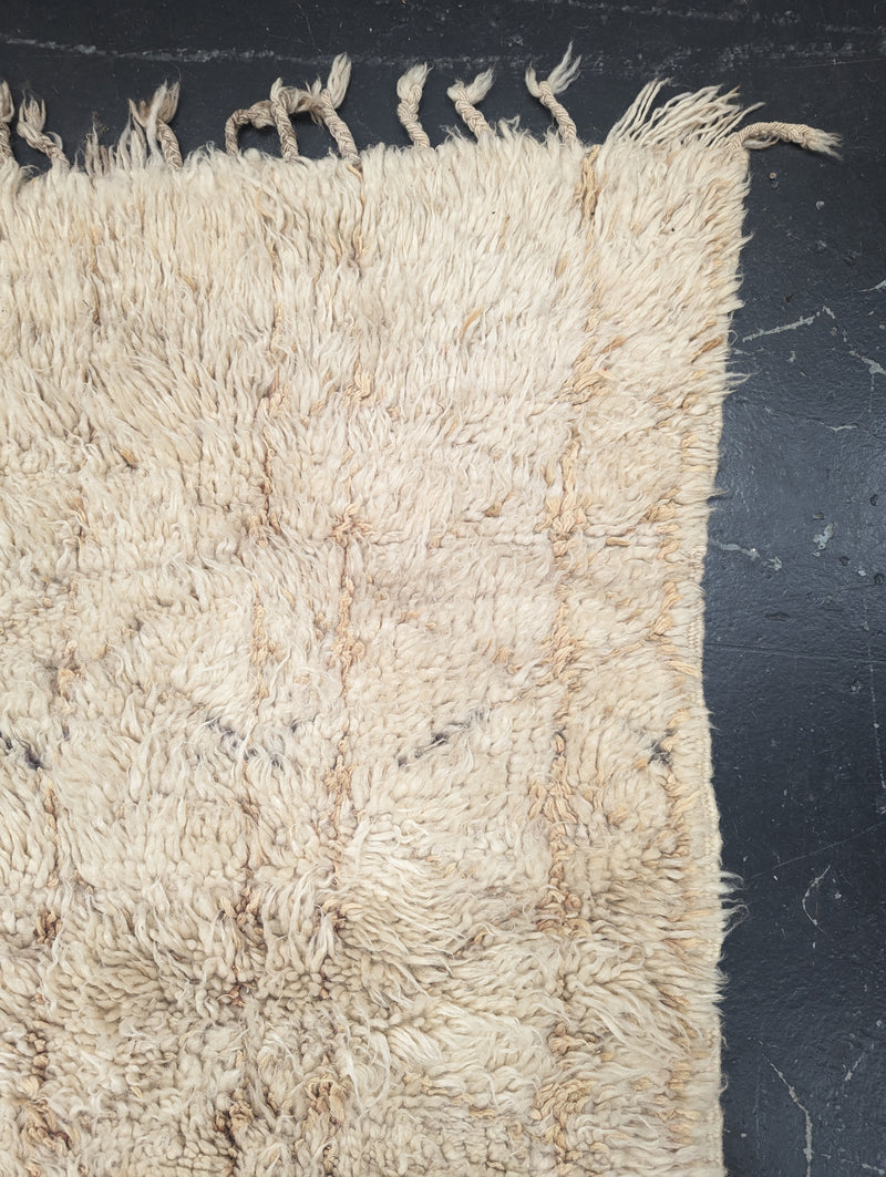 "Buttermilk" Antique Beni Ourain Rug RUBO017