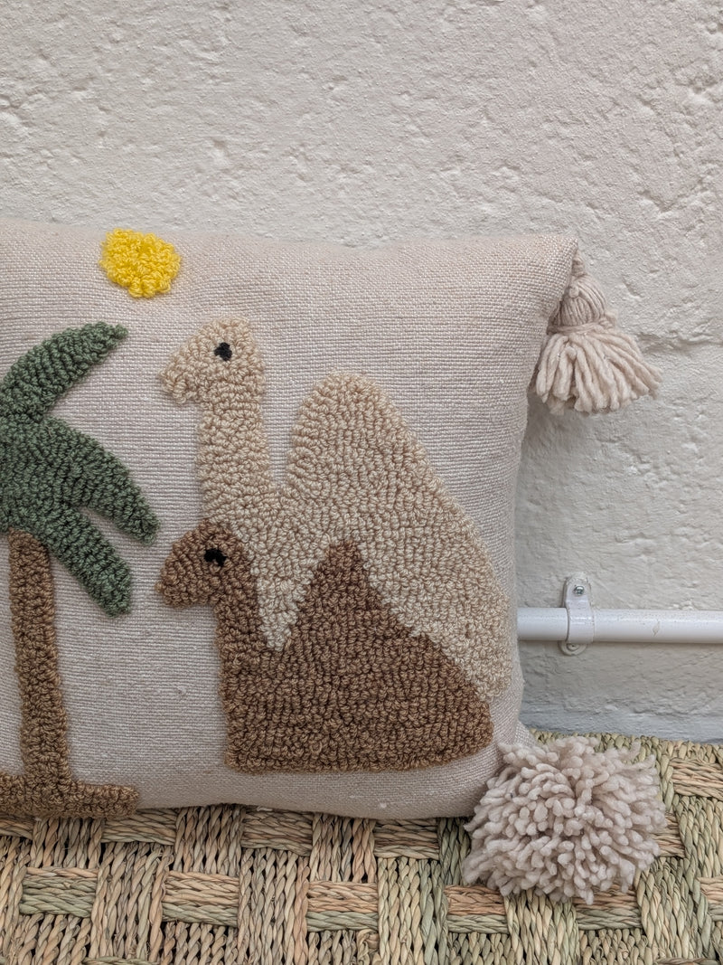 Hand Tufted Cushion CUE013