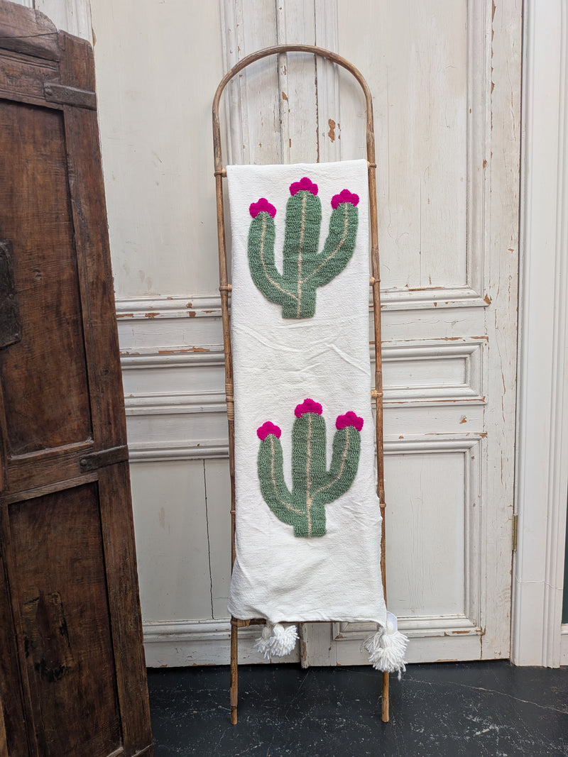 Hand Tufted Pom Pom Blanket - Cactus Flower BLPP123