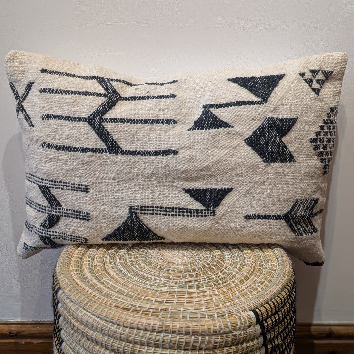 Rug Fragment Cushion CUR073