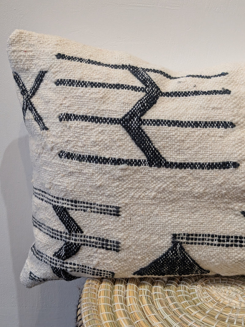 Rug Fragment Cushion CUR073
