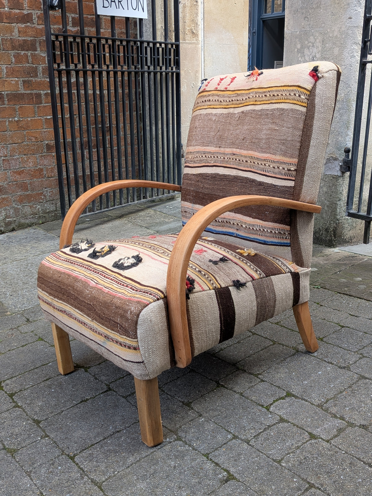 'Nomad' Chair FUCH002