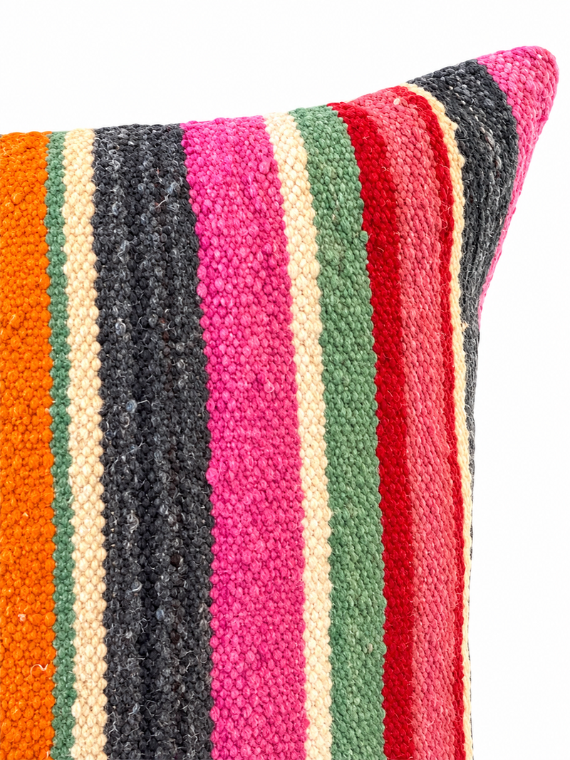 Rug fragment cushion RFC17