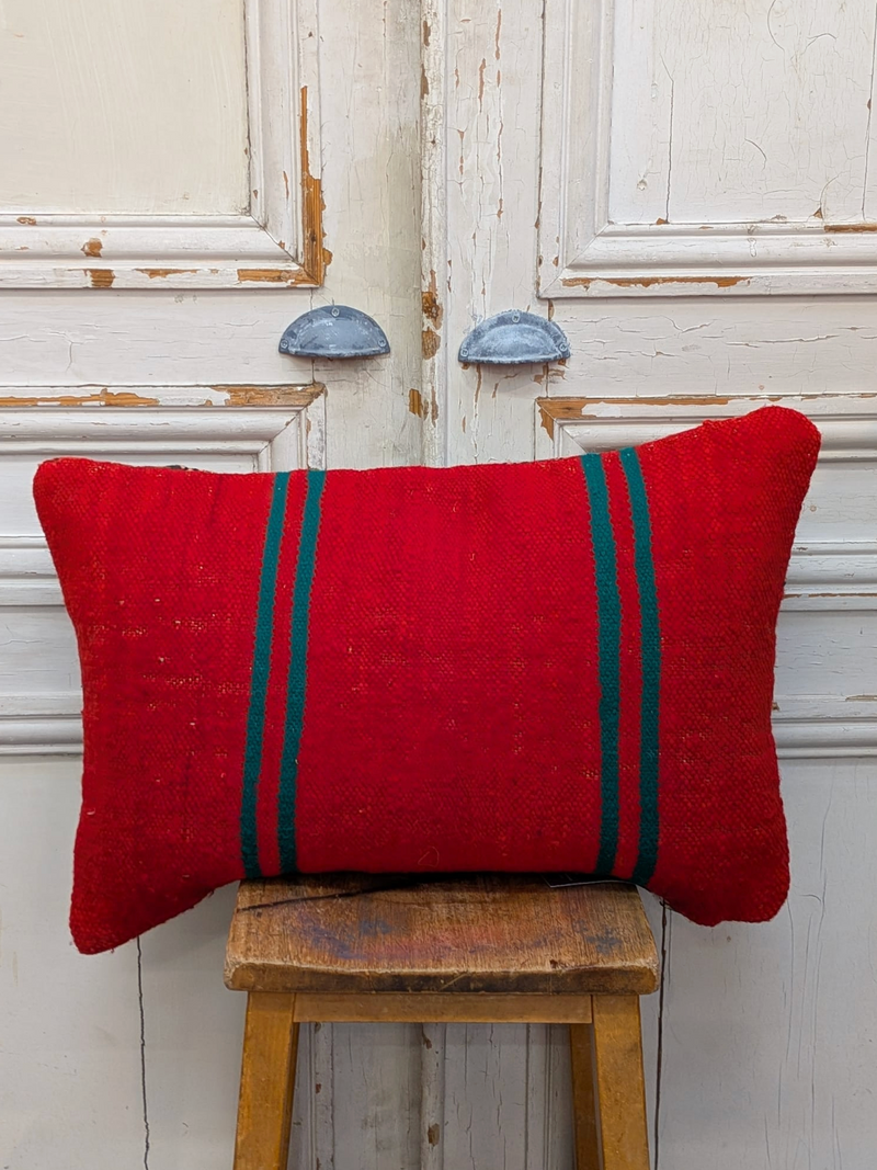 Rug Fragment Cushion CUR061