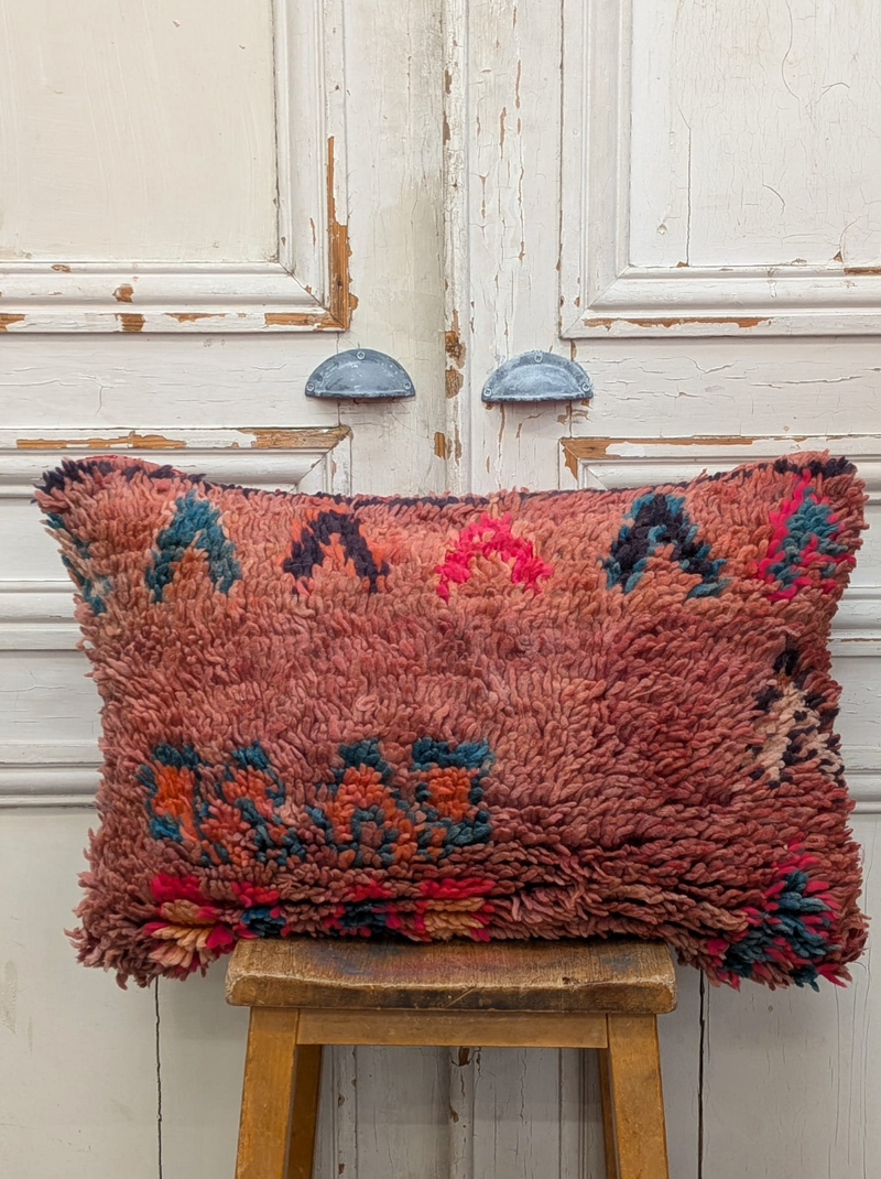 Rug Fragment Cushion CUR062