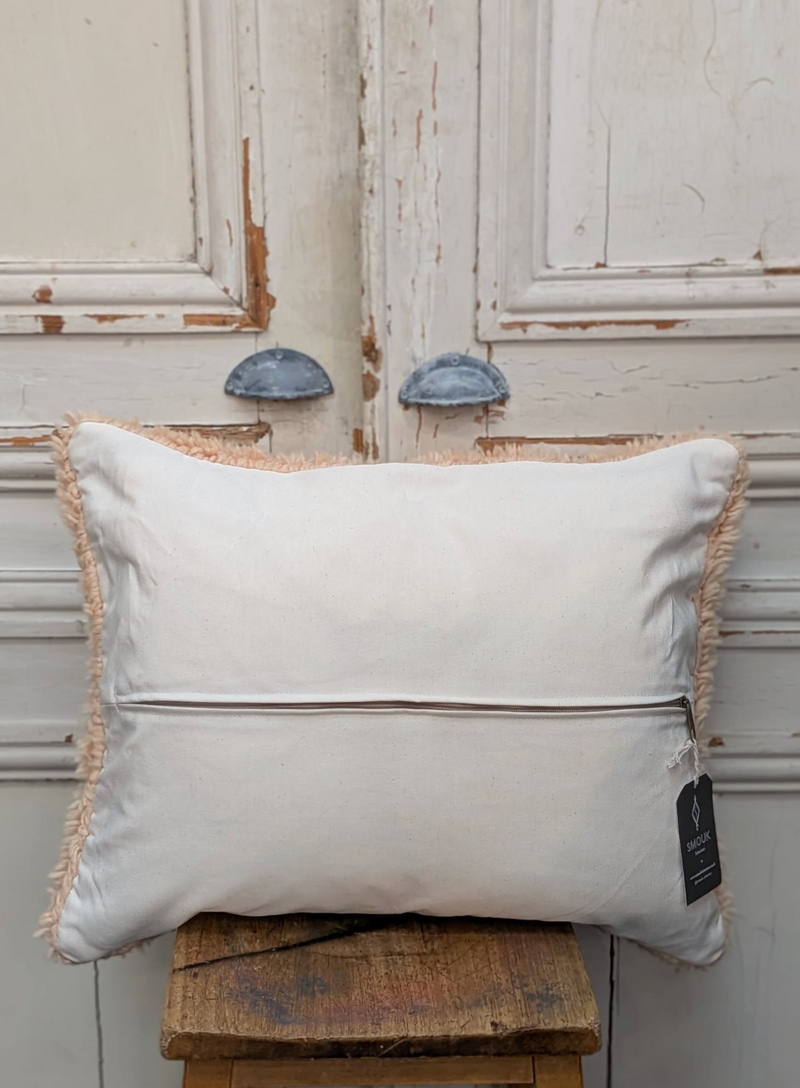 Rug Fragment Cushion CUR065