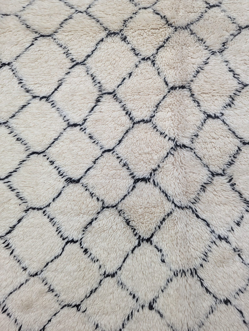 "Beehive Fade" Medium Contemporary Beni Ourain Rug RUBO018