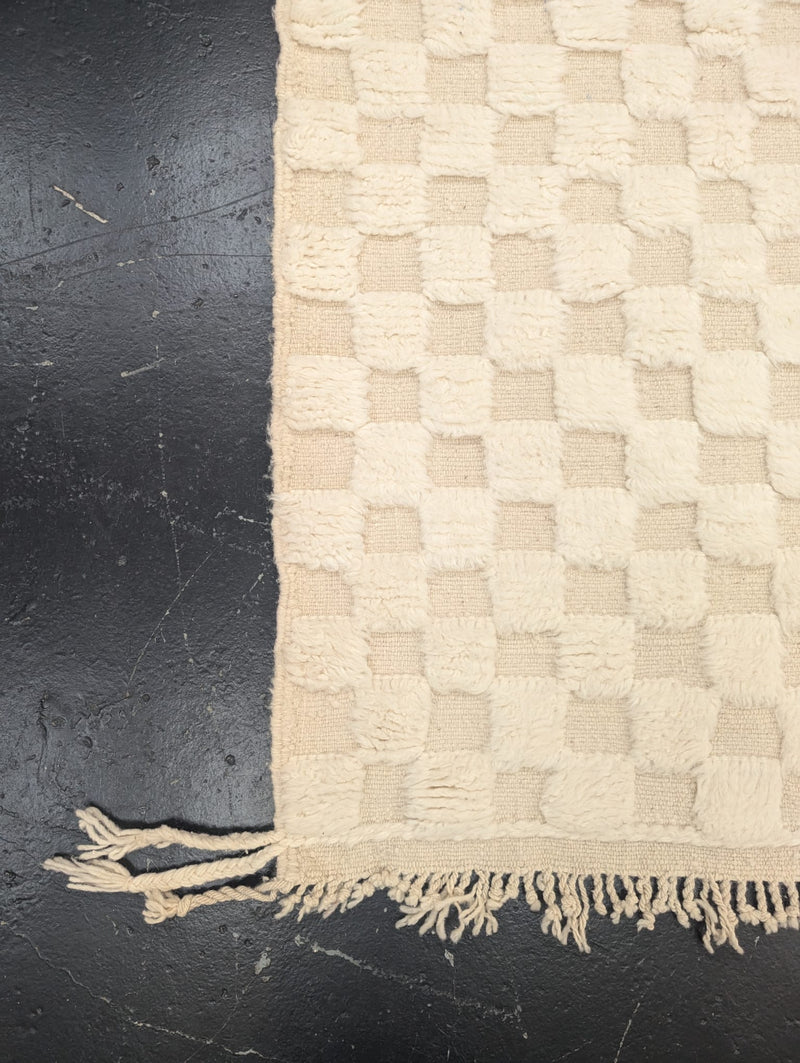 'Check Relief' Contemporary Beni Ourain - Large RUBO023