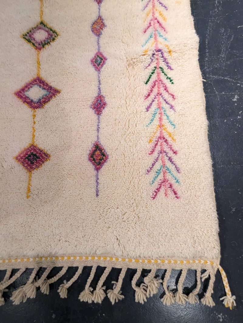 "Spectrum Feathers" Large Contemporary Beni Ourain Rug RUBO024