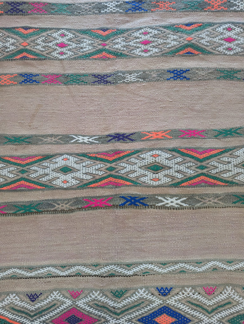 Antique Saharan Kilim Zanafi 'Berries' (Circa 1970's)RUKM013