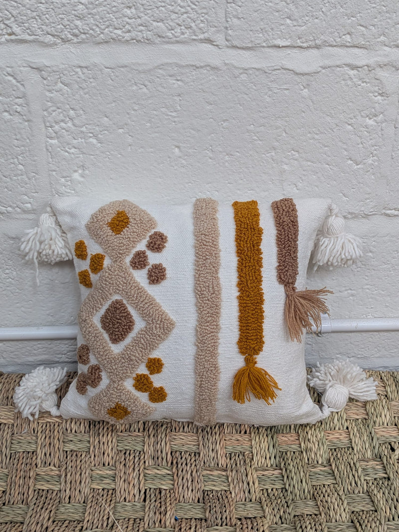 Hand Tufted Cushion CUE022