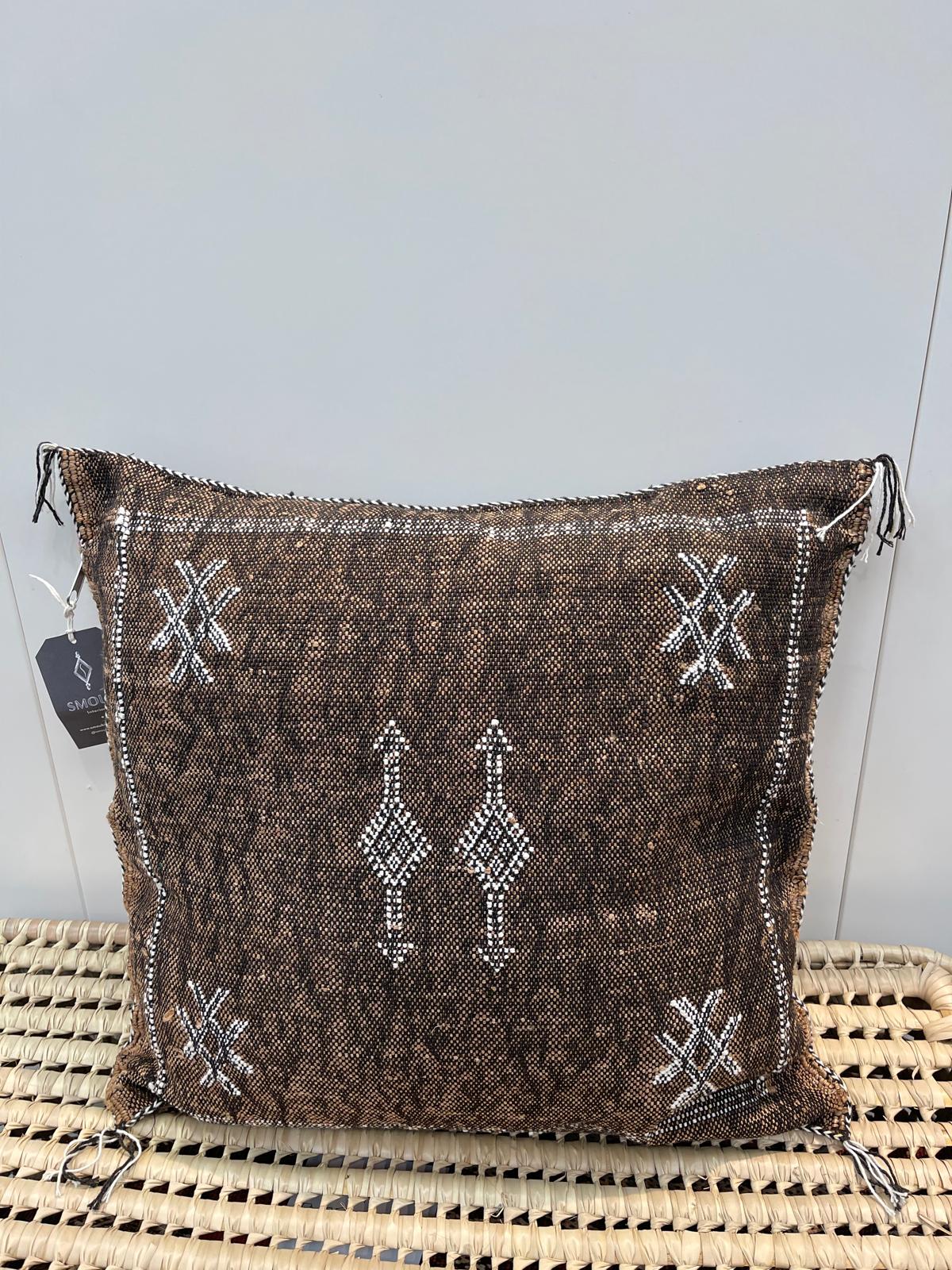 Moroccan Cactus Silk Cushion CUCS091