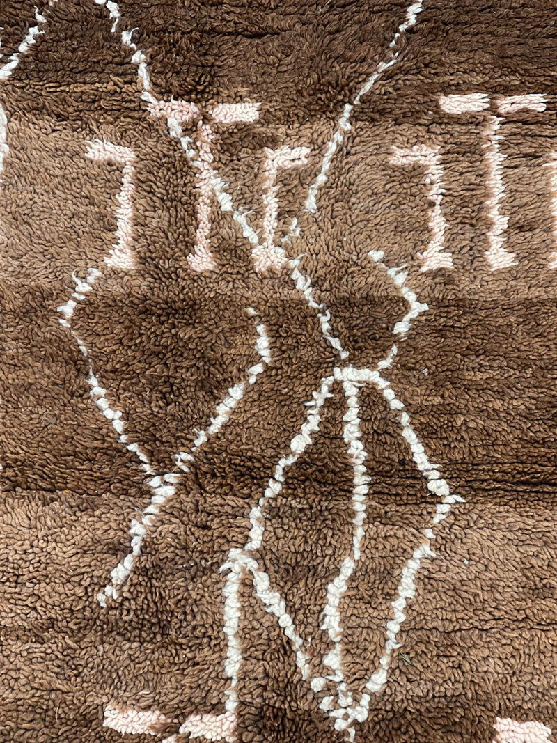 "Mountain Paths" Beni Ourain Rug RUBO079