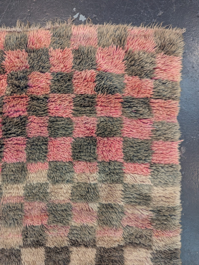 Checkerboard Antique Azilal Rug RUAZ014