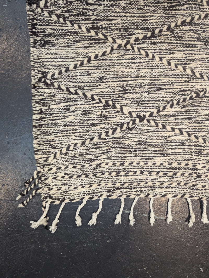 ‘Birds on a Wire’ Flatweave Kilim Runner - RU-KM-020