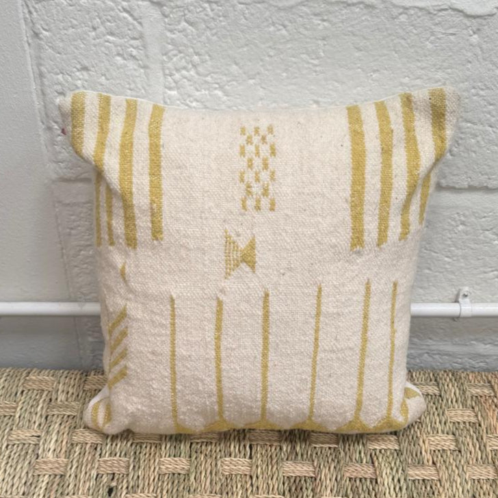 Rug Fragment Cushion CUR037