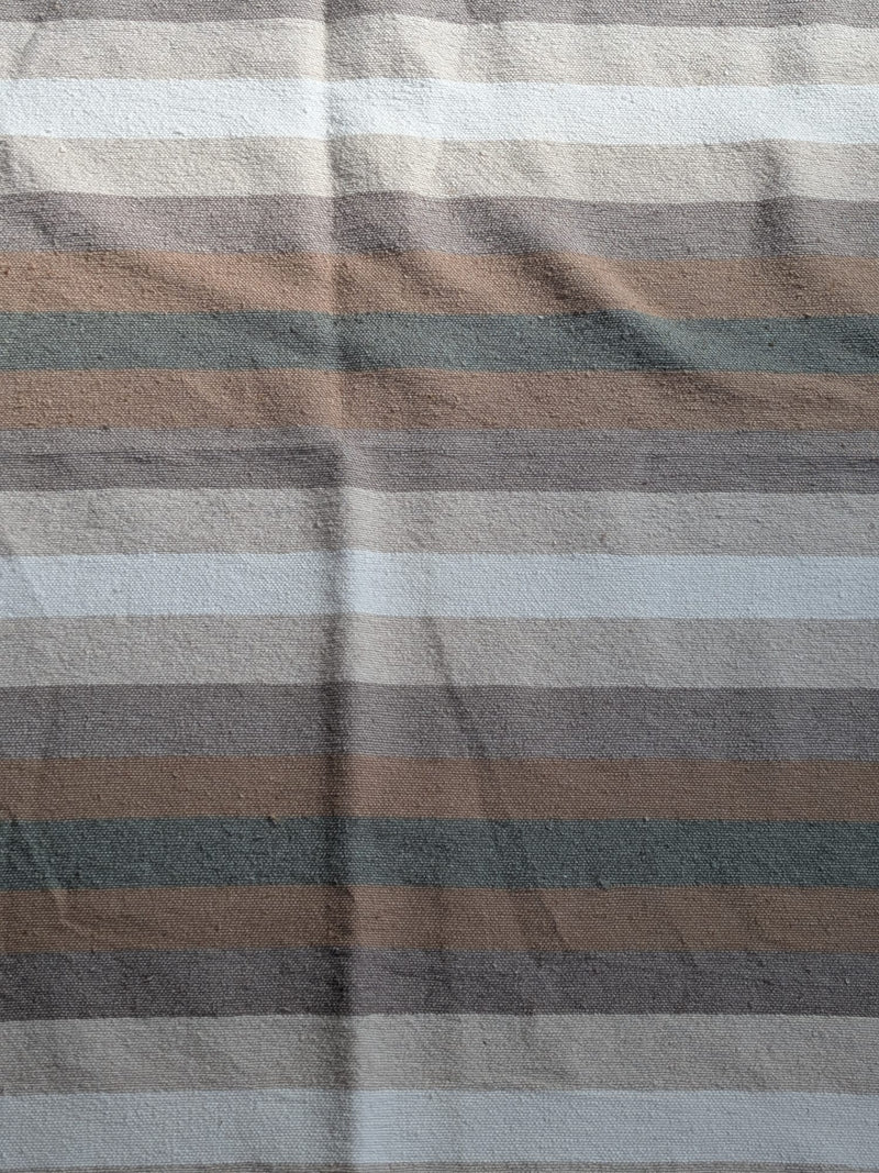 Pom Pom Blanket - Earth Tones BLPP023 (beige pom)