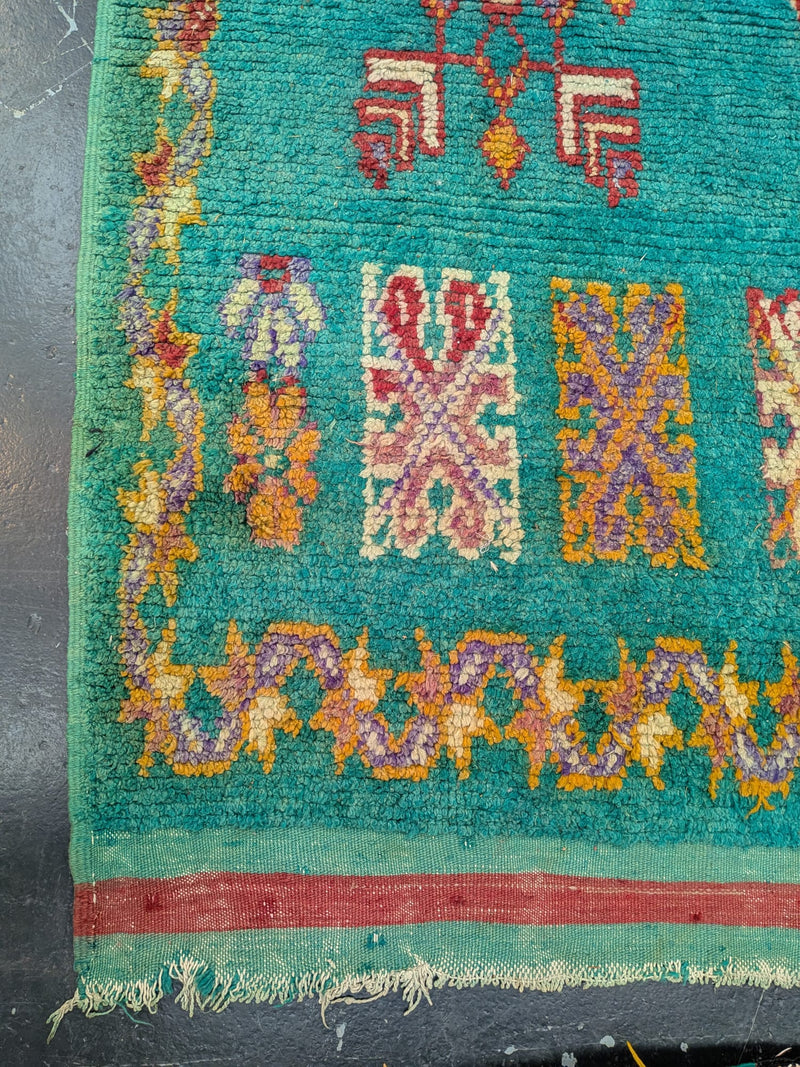 "Joules" Antique Boujaad Rug RUBJ010