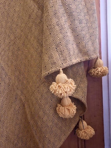 ‘Honeycomb Diamonds’ Wool Pompom Blanket