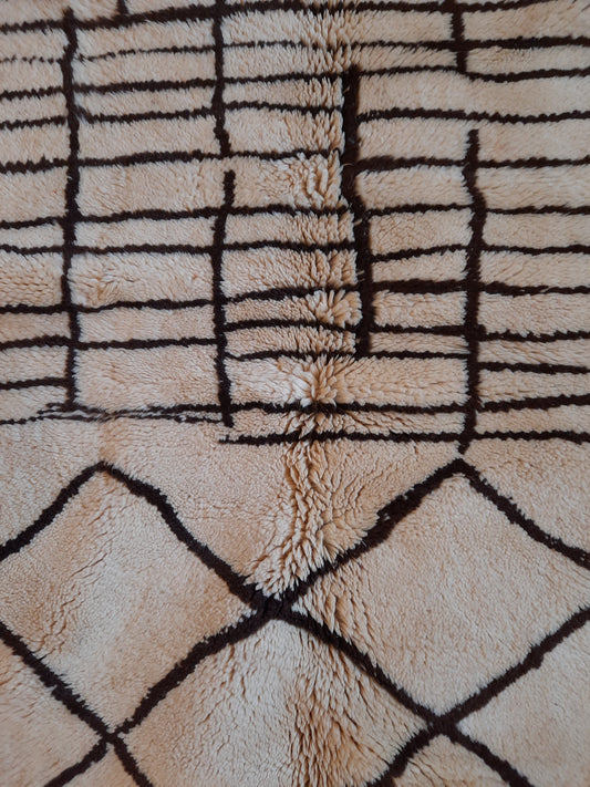"Walnut Shells & Cream" Antique Beni Ourain Rug RUBO003