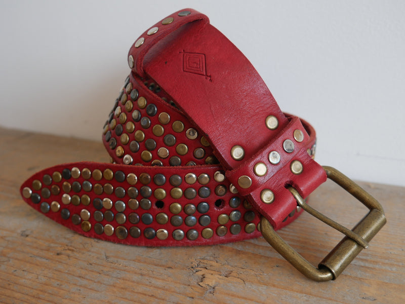 Red 5 Stud Belt - CL-BT-001