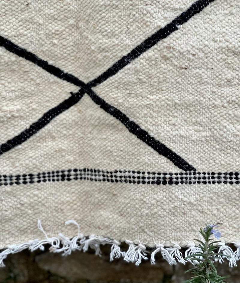 Contemporary flatweave Beni Ourain Kilim - Medium RUBO006