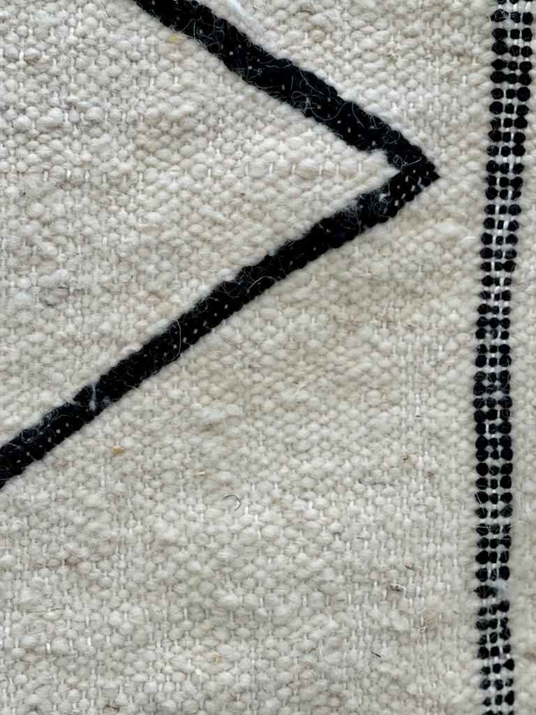 Contemporary flatweave Beni Ourain Kilim - Medium RUBO006