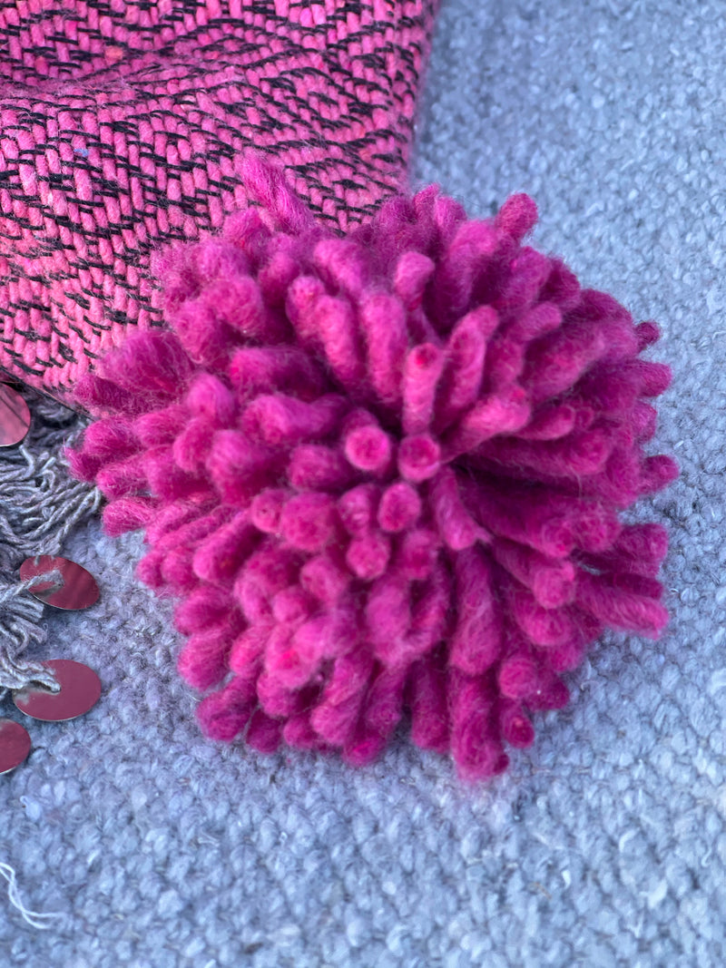 Pompom Cushion - CU-PP-002